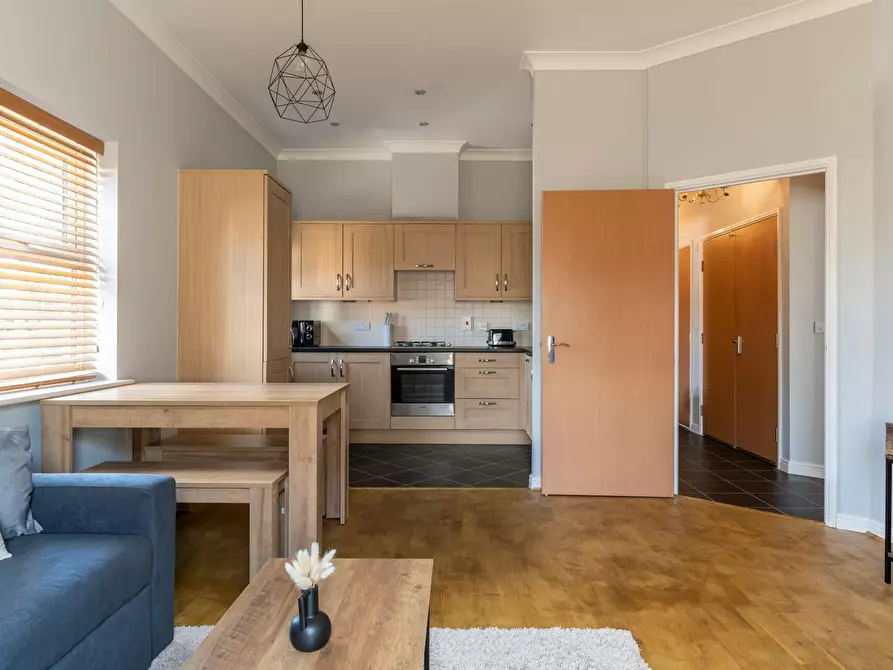 Immagine 5 di Appartamento in affitto  in Stone Court a Crawley