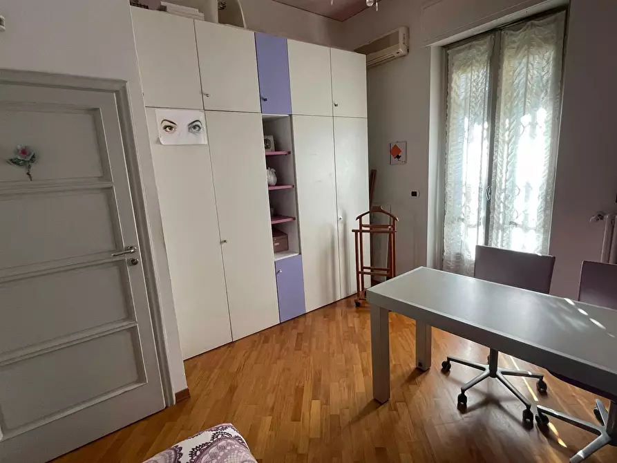 Immagine 4 di Camera in affitto  in Via Brunetto Latini a Firenze