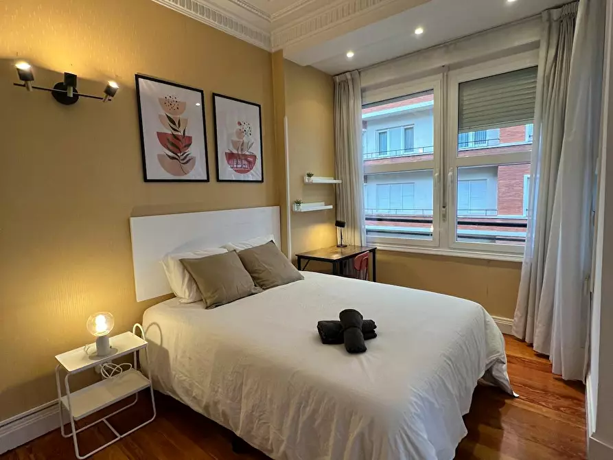 Immagine 2 di Camera in affitto  in Areiltza Doktorearen Zumarkalea a Bilbao