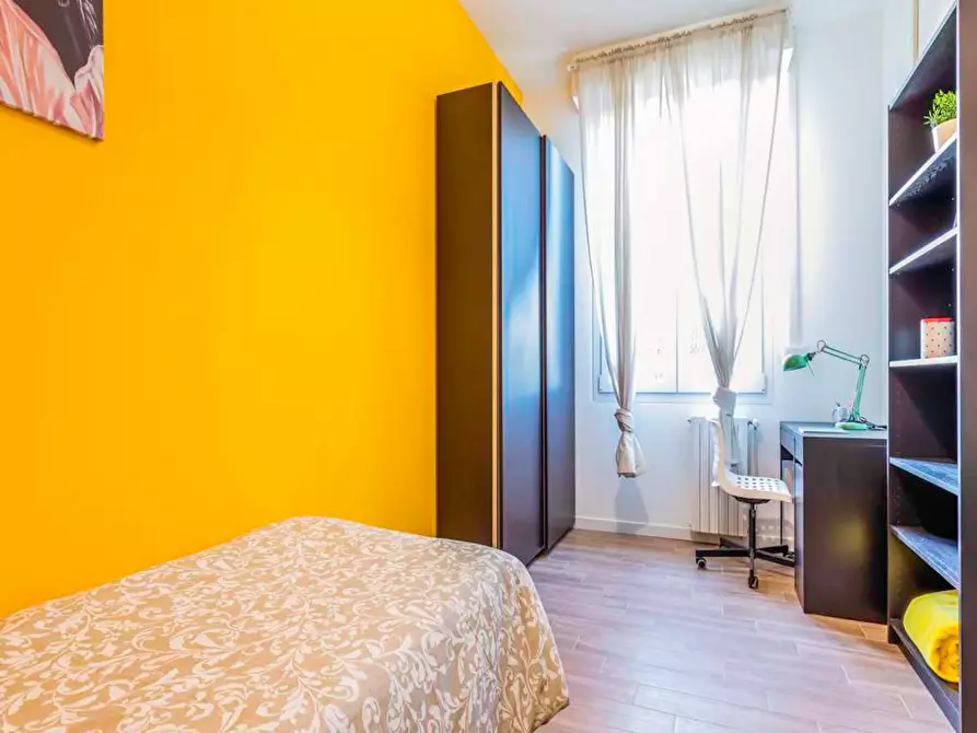 Immagine 2 di Camera in affitto  in Viale Alfredo Oriani a Bologna