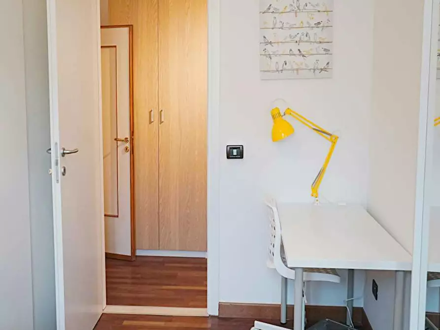 Immagine 3 di Camera in affitto  in Via Santa Croce a Bologna