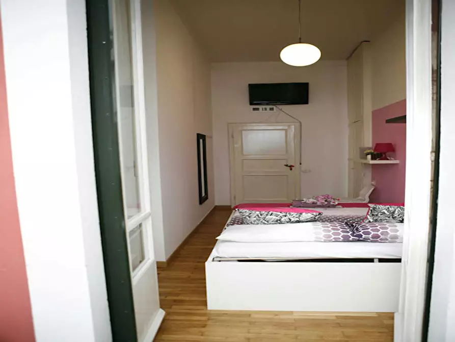 Immagine 6 di Camera in affitto  in Via Niccolò Paganini a Milano