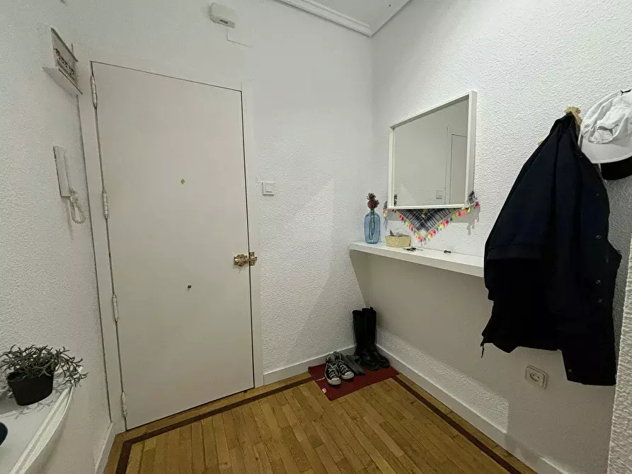 Immagine 4 di Camera in affitto  in Carrer de Peris Brell a Valencia