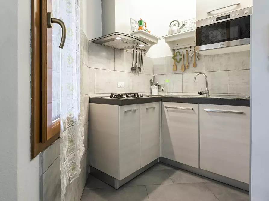 Immagine 5 di Appartamento in affitto  in Via Reginaldo Giuliani a Firenze