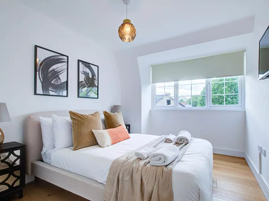 Immagine 3 di Appartamento in affitto  in Horn Lane a Ealing