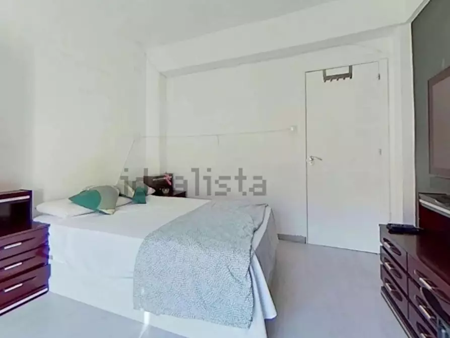 Immagine 6 di Camera in affitto  in Calle de la Vereda del Carmen a Madrid