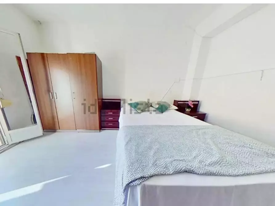 Immagine 10 di Camera in affitto  in Calle de la Vereda del Carmen a Madrid