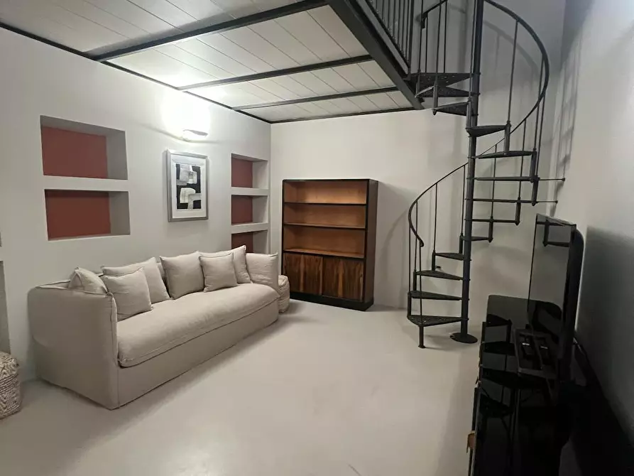 Immagine 2 di Appartamento in affitto  in Sdrucciolo de' Pitti a Firenze