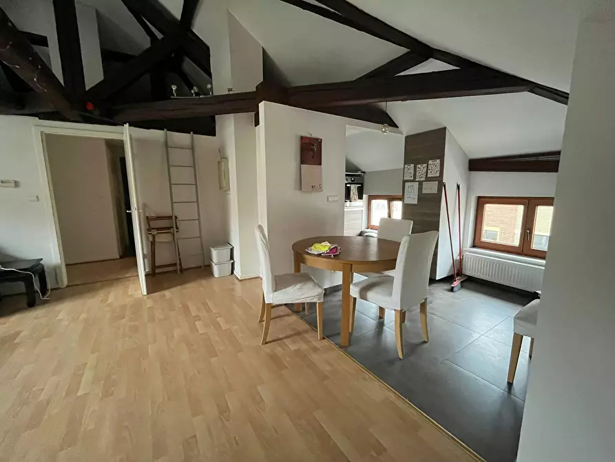 Immagine 1 di Appartamento in affitto  in Chaussée Saint-Pierre a Etterbeek