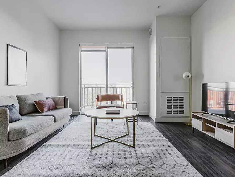 Immagine 3 di Appartamento in affitto  in North Addison Avenue a Ancona
