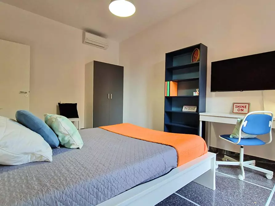 Immagine 4 di Camera in affitto  in Via Toscana a Bologna