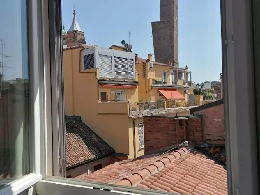 Immagine 3 di Appartamento in affitto  in Via De' Giudei a Bologna