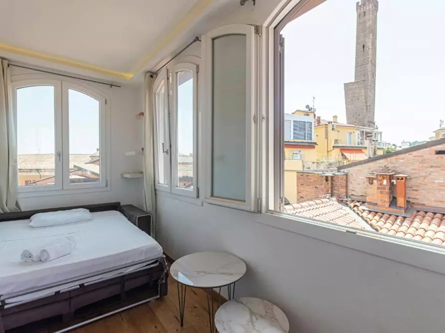 Immagine 10 di Appartamento in affitto  in Via De' Giudei a Bologna