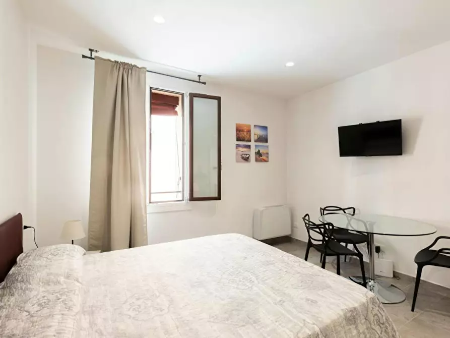 Immagine 3 di Appartamento in affitto  in Via Goito a Bologna