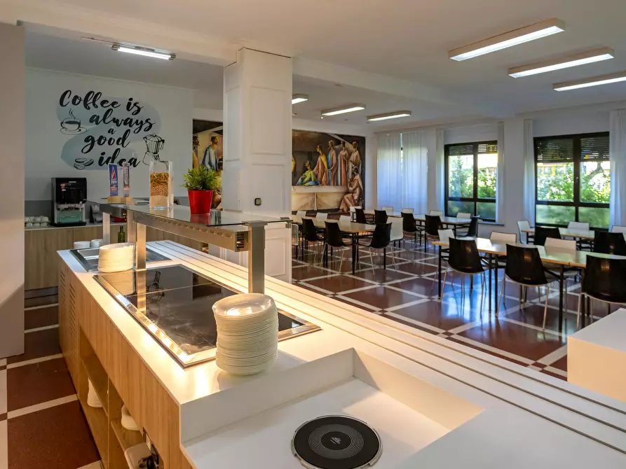 Immagine 10 di Camera in affitto  in Avenida de Filiberto Villalobos a Salamanca