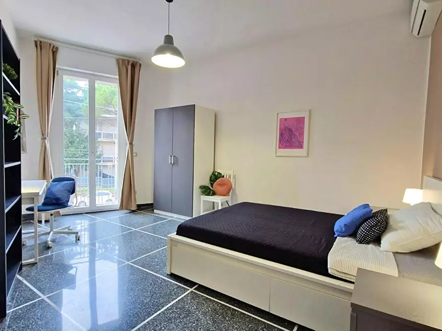 Immagine 1 di Camera in affitto  in Via Toscana a Bologna