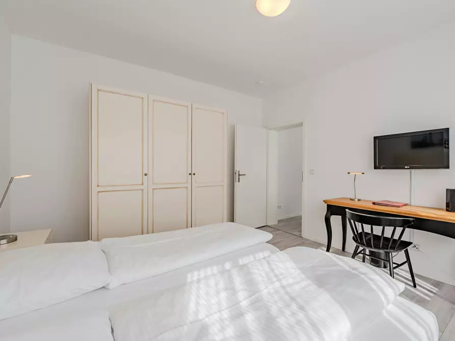 Immagine 6 di Appartamento in affitto  in Jenaer Straße a Berlin