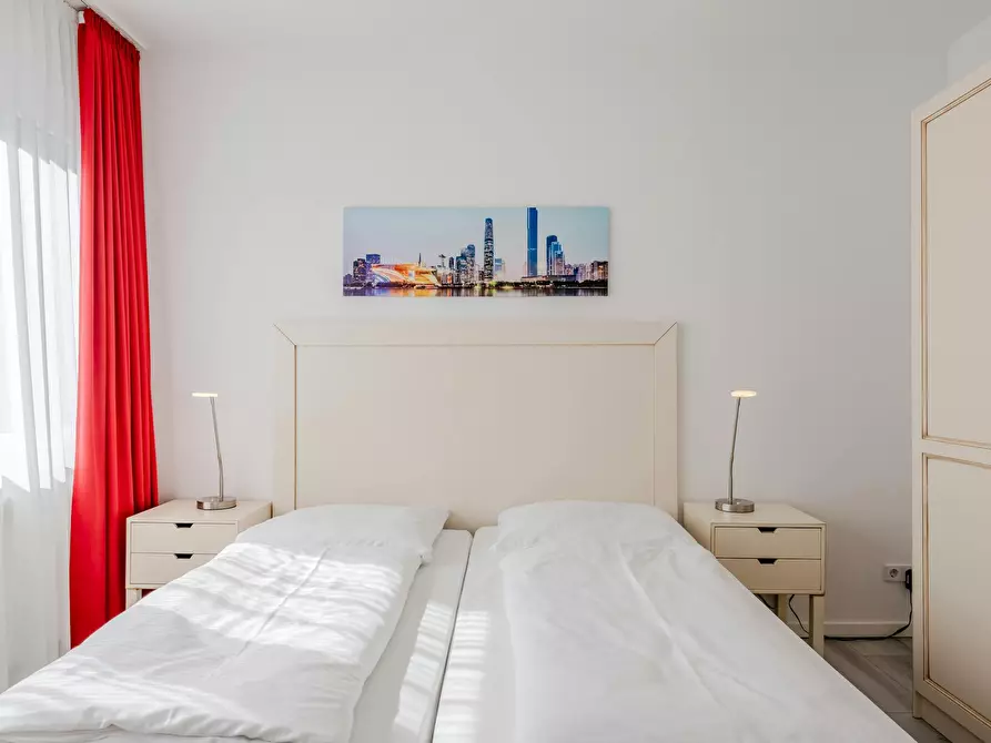 Immagine 5 di Appartamento in affitto  in Jenaer Straße a Berlin