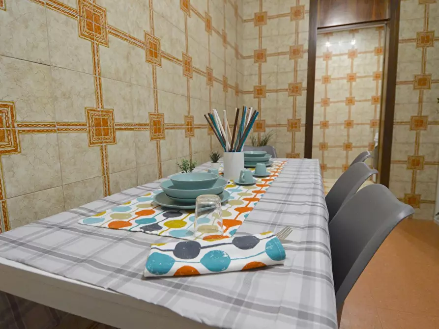 Immagine 10 di Camera in affitto  in Via Pietro Giardini a Modena