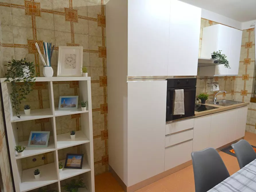 Immagine 9 di Camera in affitto  in Via Pietro Giardini a Modena