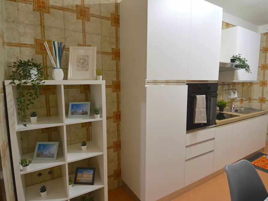 Immagine 6 di Camera in affitto  in Via Pietro Giardini a Modena