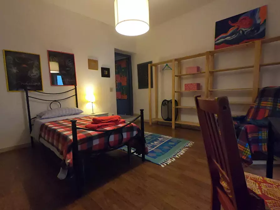 Immagine 2 di Camera in affitto  in Via della Vigna Vecchia a Firenze