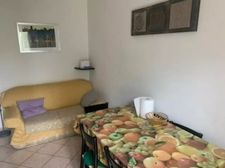 Immagine 10 di Camera in affitto  in Via Alfredo Calzolari a Bologna