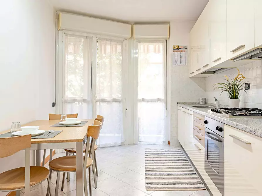 Immagine 2 di Camera in affitto  in Via Caduti in Missione di Pace a Milano