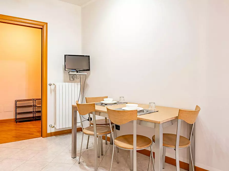 Immagine 5 di Camera in affitto  in Via Caduti in Missione di Pace a Milano