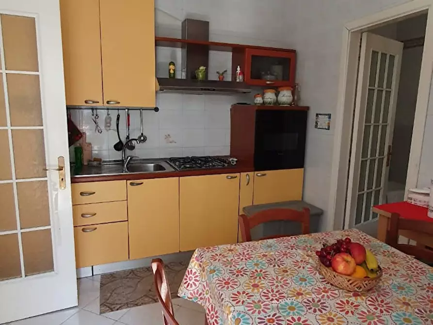 Immagine 4 di Appartamento in affitto  in Via Santa Teresella degli Spagnoli a Napoli