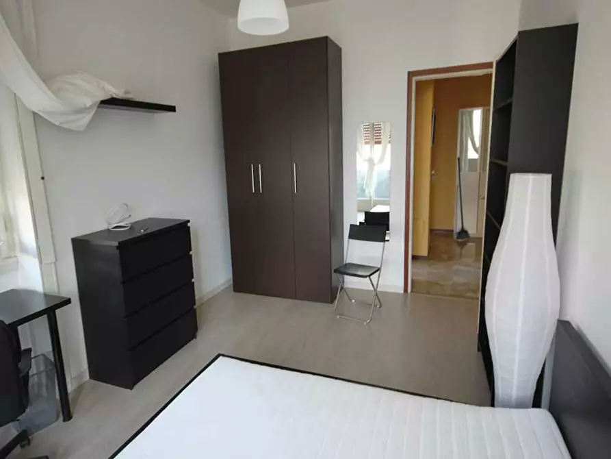 Immagine 4 di Camera in affitto  in Via Raffaello Bertieri a Milano