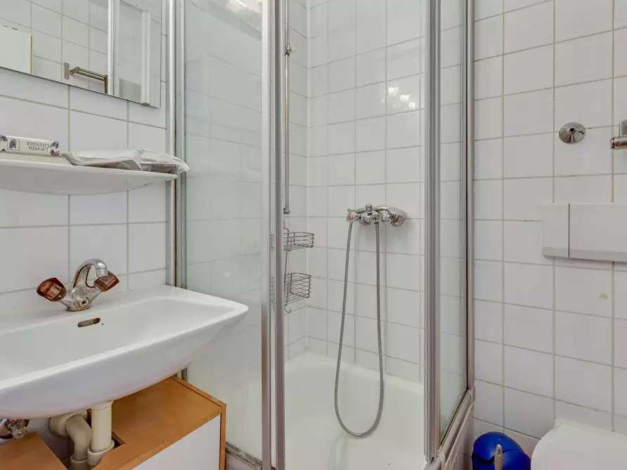 Immagine 10 di Appartamento in affitto  in Amalienstraße a München