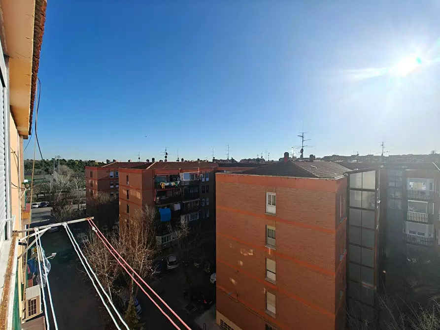 Immagine 4 di Camera in affitto  in Calle de Faro a Madrid