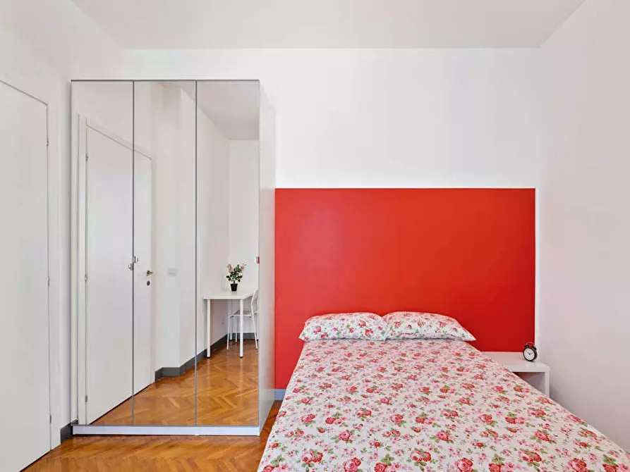 Immagine 1 di Camera in affitto  in Via Andrea Maria Ampère a Milano