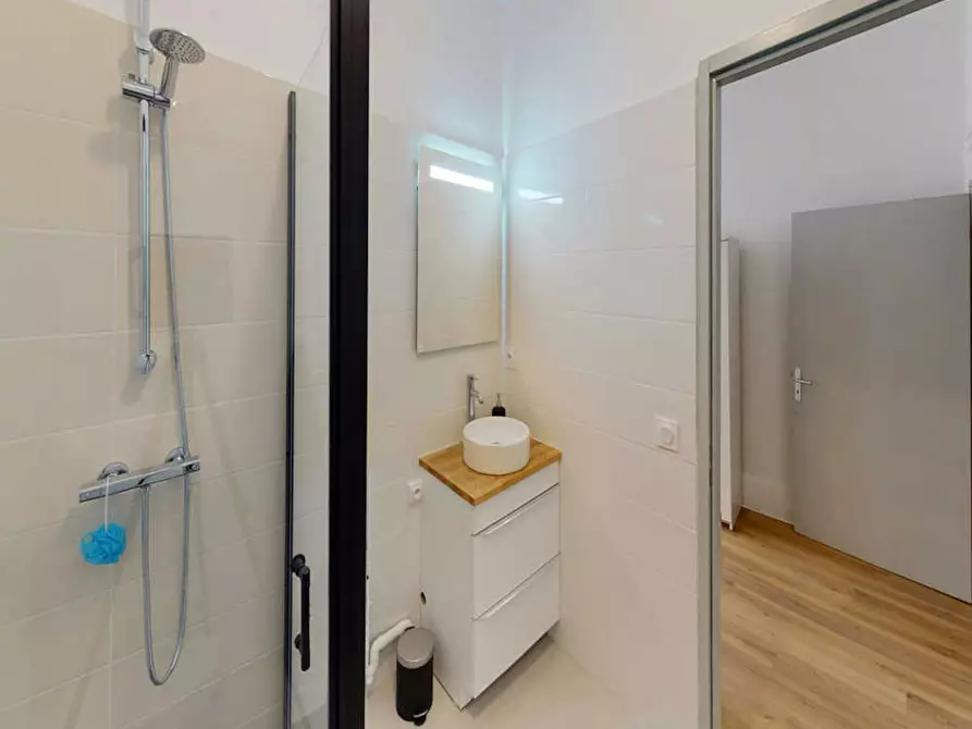 Immagine 3 di Camera in affitto  in Grand Rue Jean Moulin a Montpellier