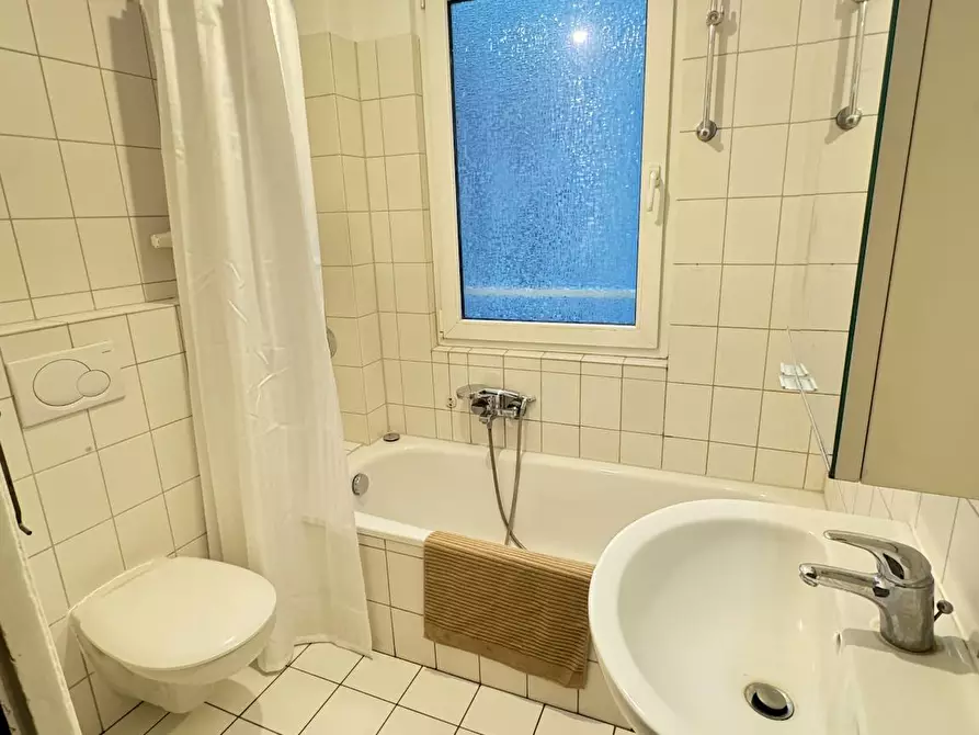 Immagine 5 di Camera in affitto  in Steindamm a Hamburg