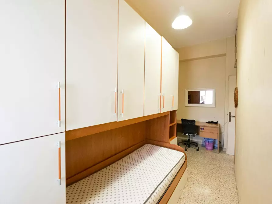 Immagine 2 di Camera in affitto  in Piazza San Giovanni Bosco a Roma