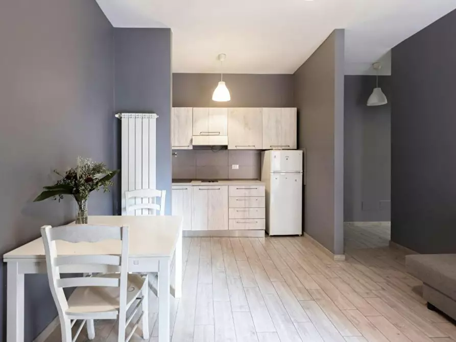 Immagine 3 di Appartamento in affitto  in Via Mascarella a Bologna