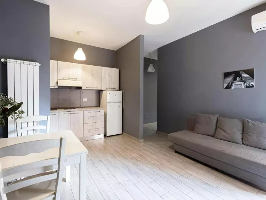 Immagine 1 di Appartamento in affitto  in Via Mascarella a Bologna