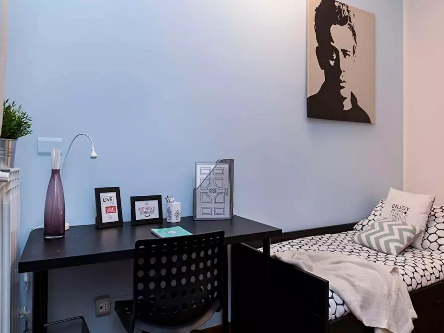 Immagine 3 di Camera in affitto  in Via Privata San Martiniano a Milano