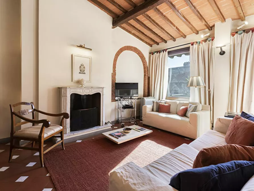 Immagine 1 di Appartamento in affitto  in Borgo San Frediano a Firenze