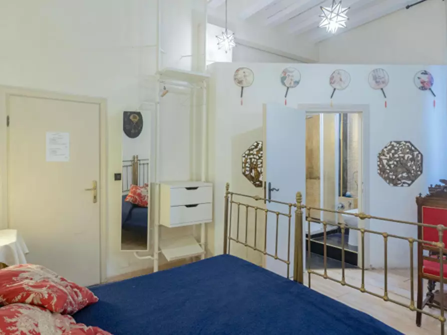 Immagine 4 di Camera in affitto  in Via del Carro a Bologna