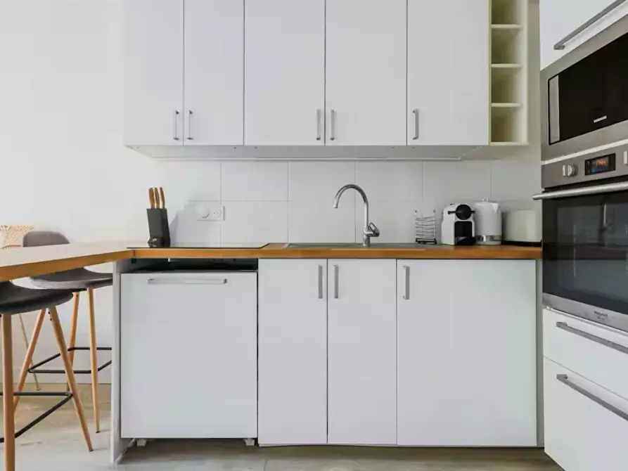 Immagine 7 di Appartamento in affitto  in Rue Frédéric Passy a Neuilly-sur-Seine