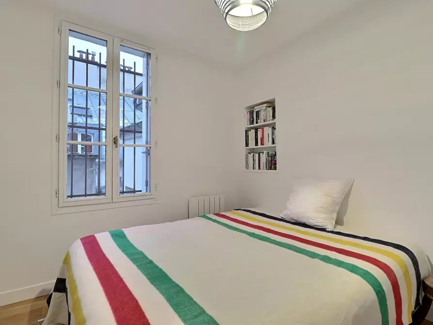 Immagine 10 di Appartamento in affitto  in Rue de Turenne a Paris 03