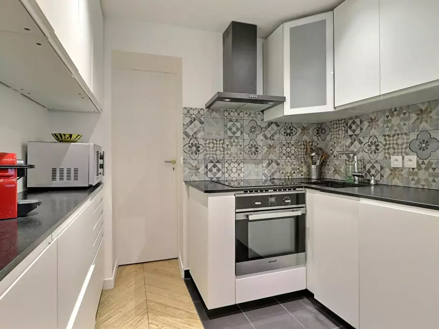 Immagine 9 di Appartamento in affitto  in Rue de Turenne a Paris 03
