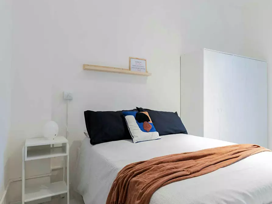 Immagine 2 di Camera in affitto  in Via Breglio a Torino