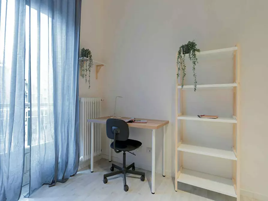 Immagine 5 di Camera in affitto  in Via Breglio a Torino