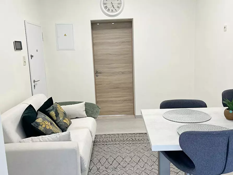 Immagine 3 di Appartamento in affitto  in Avenue d'Auderghem a Etterbeek