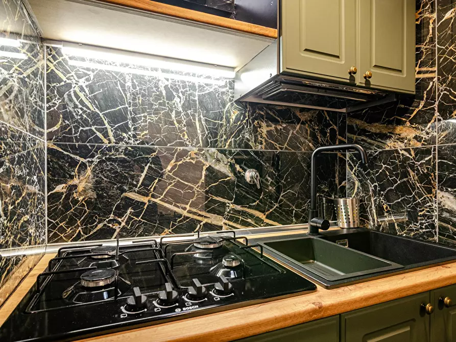 Immagine 4 di Appartamento in affitto  in Via Mascarella a Bologna