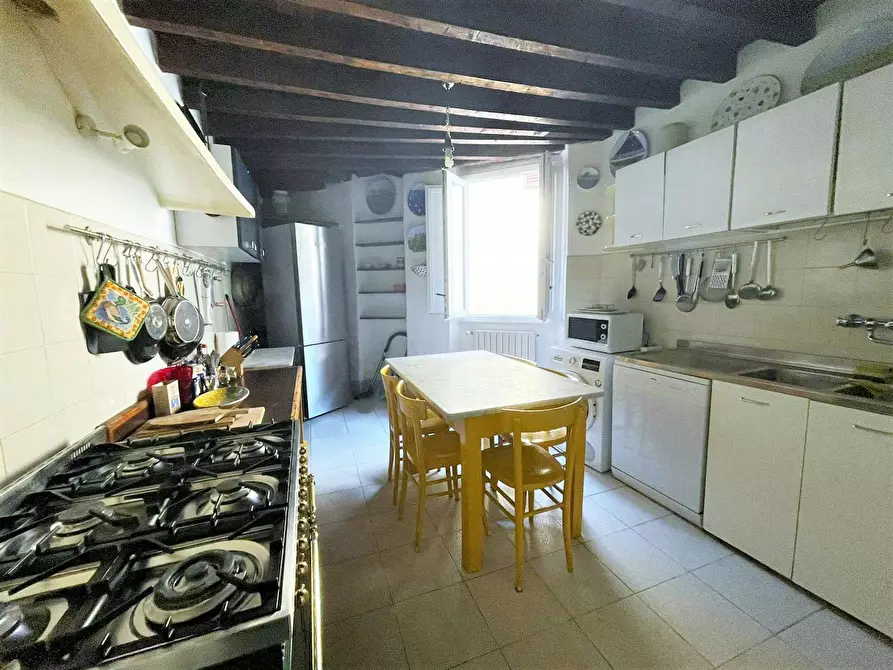 Immagine 3 di Camera in affitto  in Via dello Sprone a Firenze